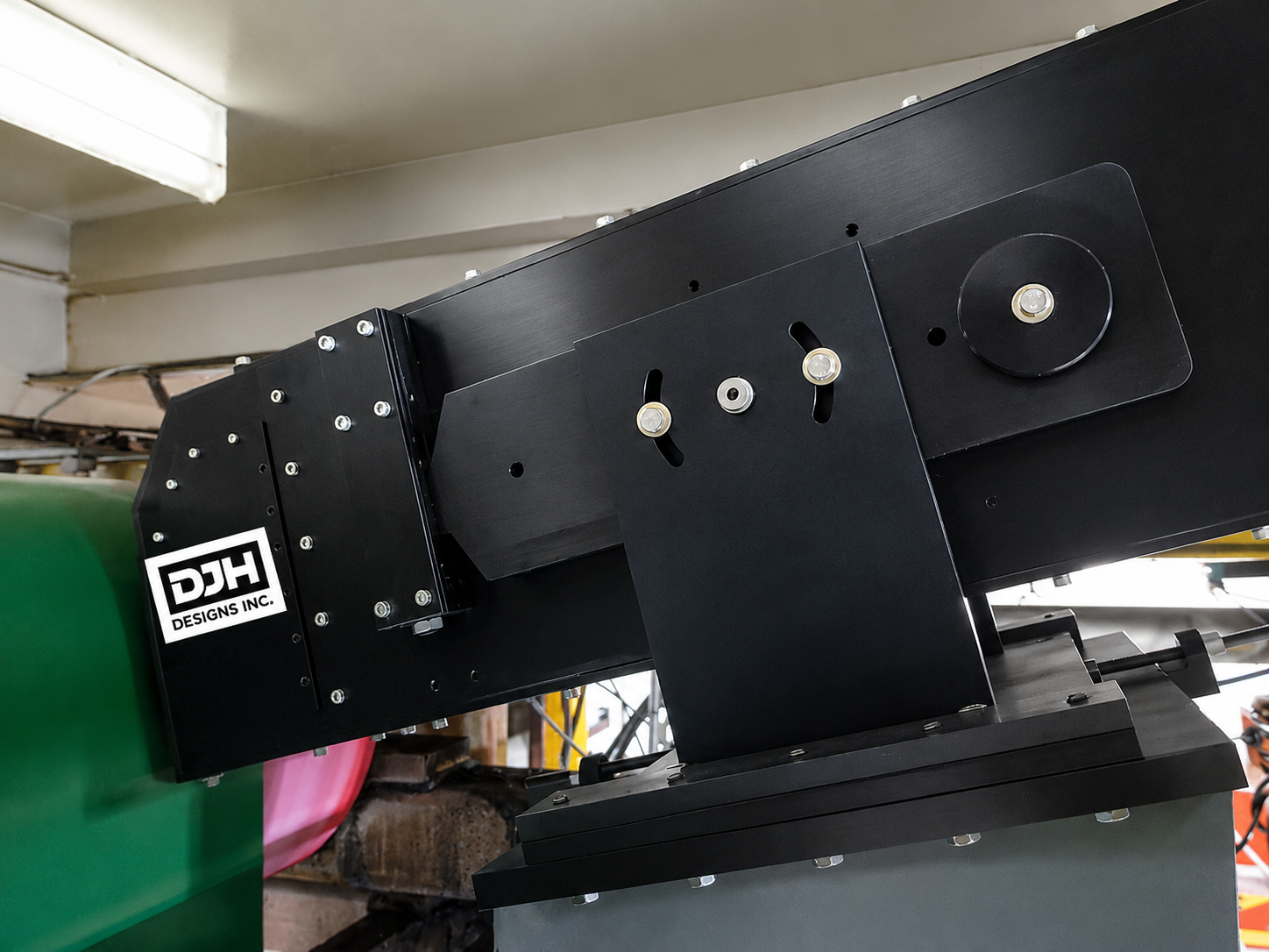 DFM-Alpha/Ultra — side view of the online coating thickness sensor unit